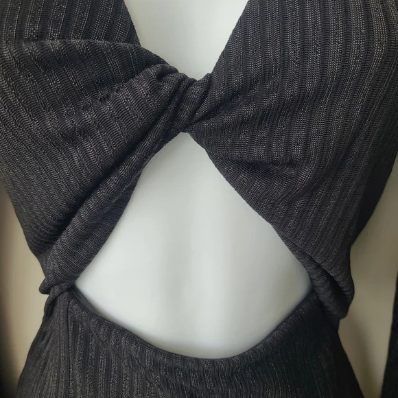 MinkPink Leila Dress Black Sz Large Cutout Longsleeve Whimsigoth Romantic Sexy - Picture 8 of 11